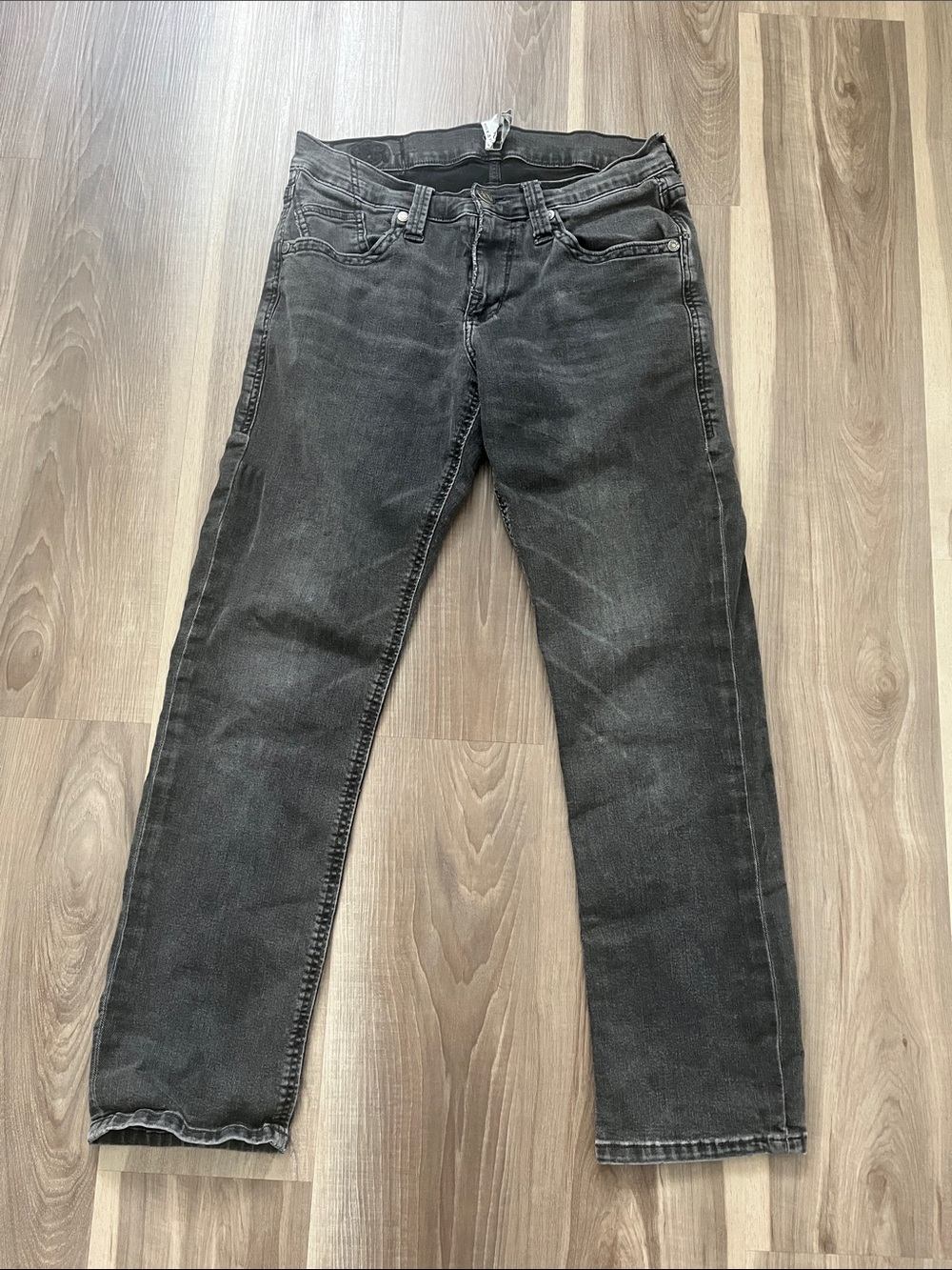 Rock & Republic Men's Slim Straight Black Jeans